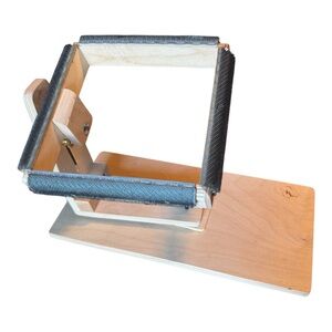 K's Creations punch needle adjustable frame in small size